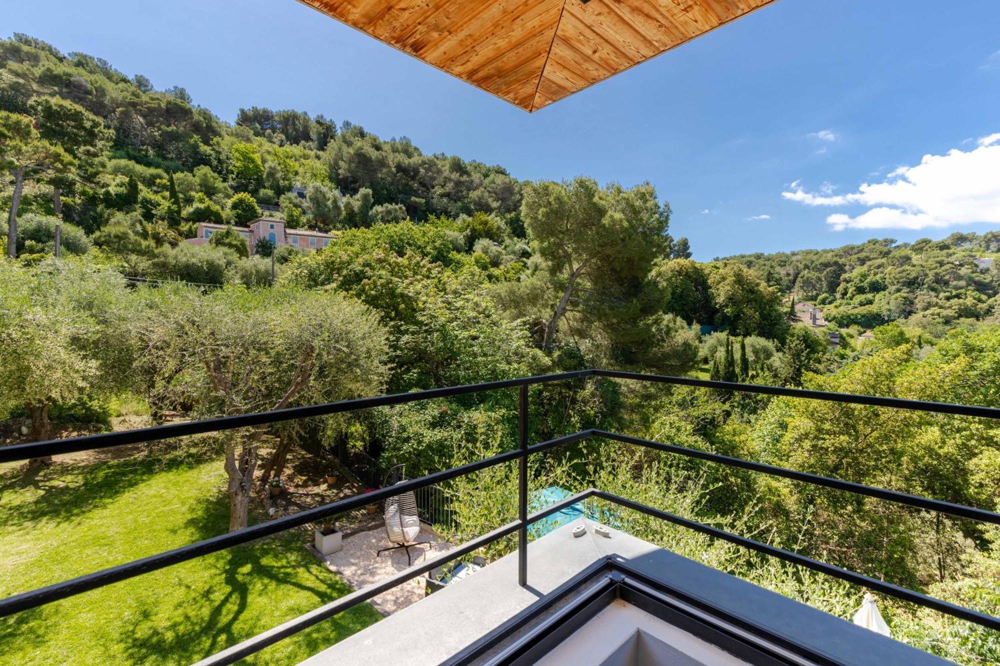 Villa Summertime