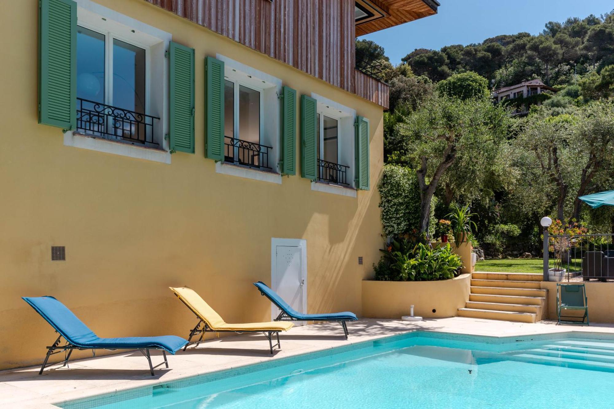 Summertime Villa Nizza